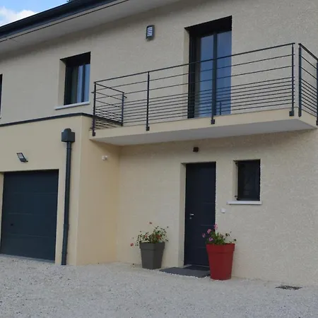 Holiday home Chic Vanilla Home, Maison Moderne Entre Annecy Et Geneve *