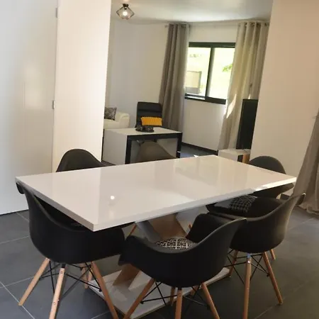 Chic Vanilla Home, Maison Moderne Entre Annecy Et Geneve Holiday home Cruseilles